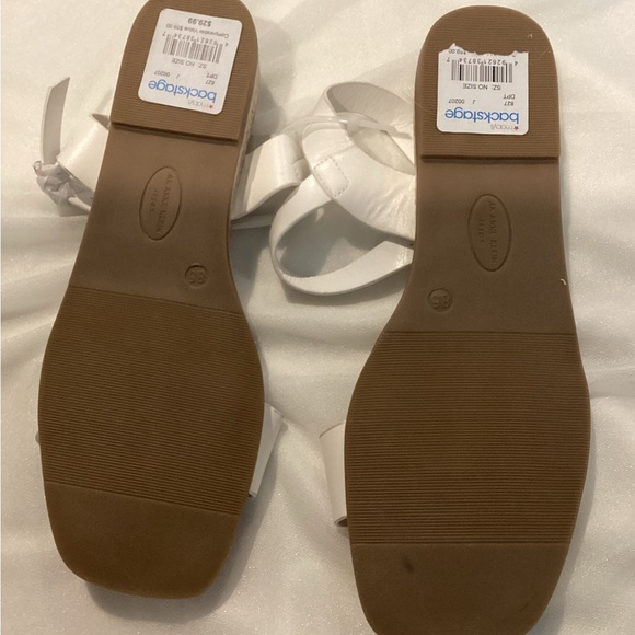 ANNE KLEIN Women’s Cream Sandals – Elegant & Comfortable -‎ Size 8.5 - Picture 2 of 3